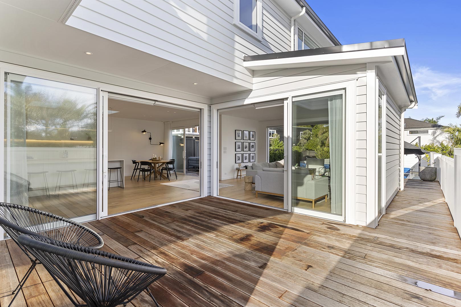Devonport_New_Build_Cain_Built_courtyard_1